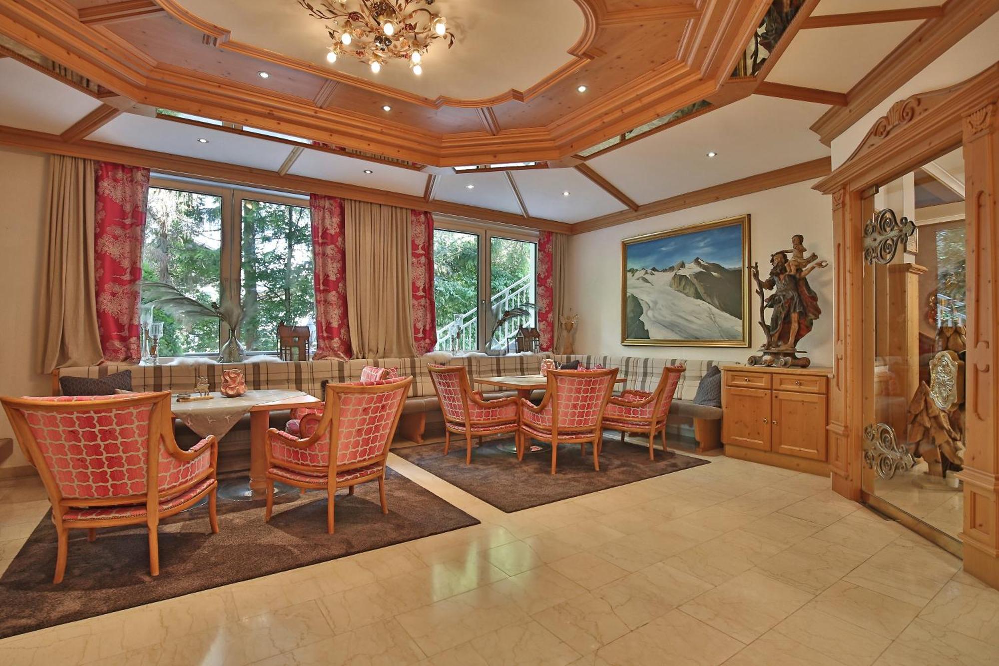 Die Seefelderin - Boutiquehotel St. Georg Ζέεφελντ Εξωτερικό φωτογραφία
